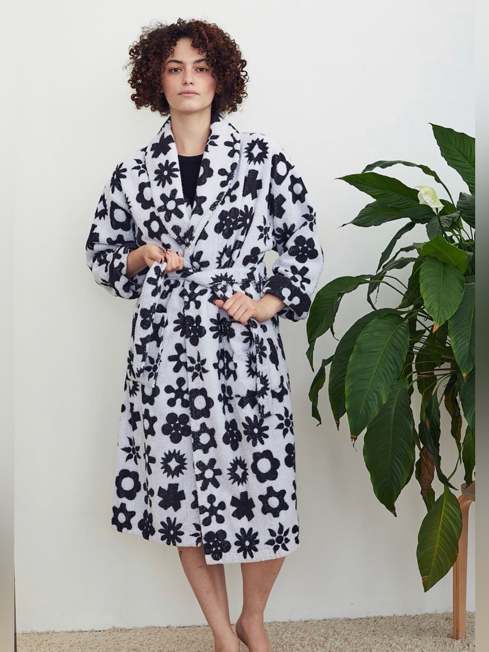 Dusen Dusen Flower Robe 2XL